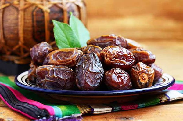 خرما کبکاب خوش طعم با بافت نرم و عطر دلپذیر